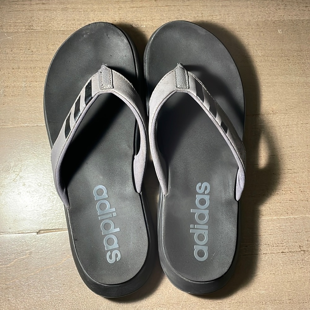 Mens Adidas flip flops